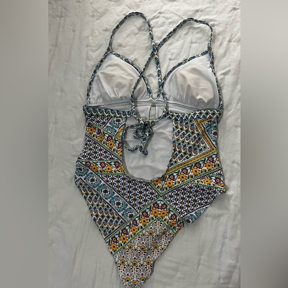 Jessica Simpson Blue and Yellow One Piece Swimsuit with V-Cut Neckline - Picture 3 of 4